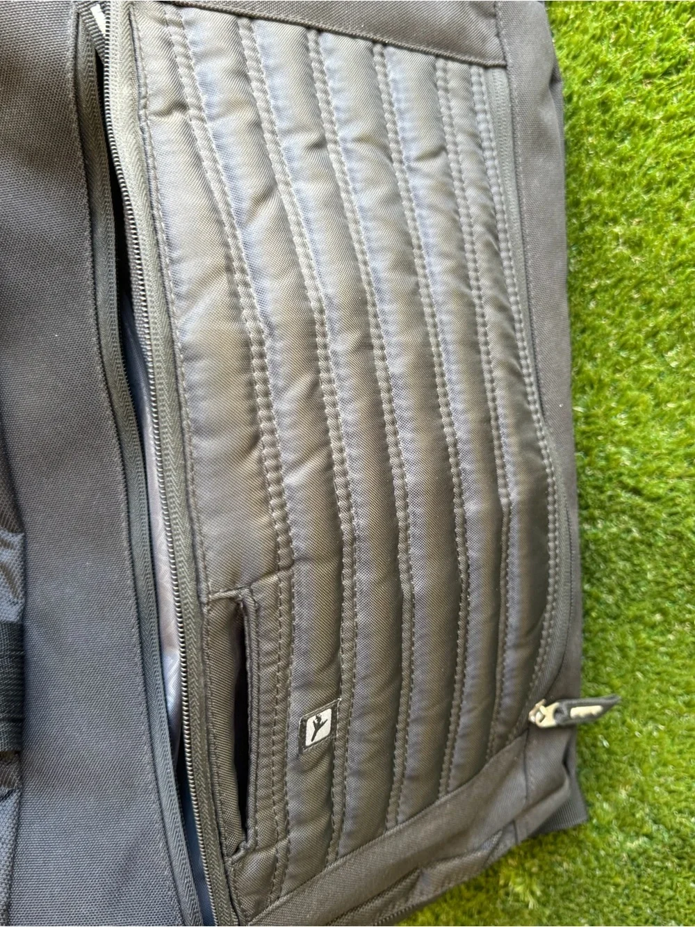 OGIO Black Laptop Messenger Bag Henkels & McCoy NWT Multiple Pockets Briefcase